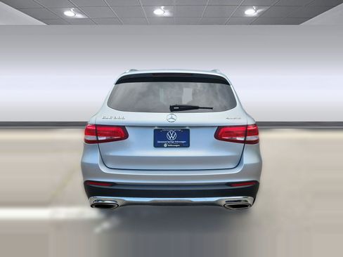 Used 2017 Mercedes-Benz GLC 300 4MATIC image 10