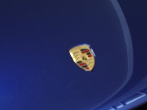 Used 2025 Porsche Macan image 13