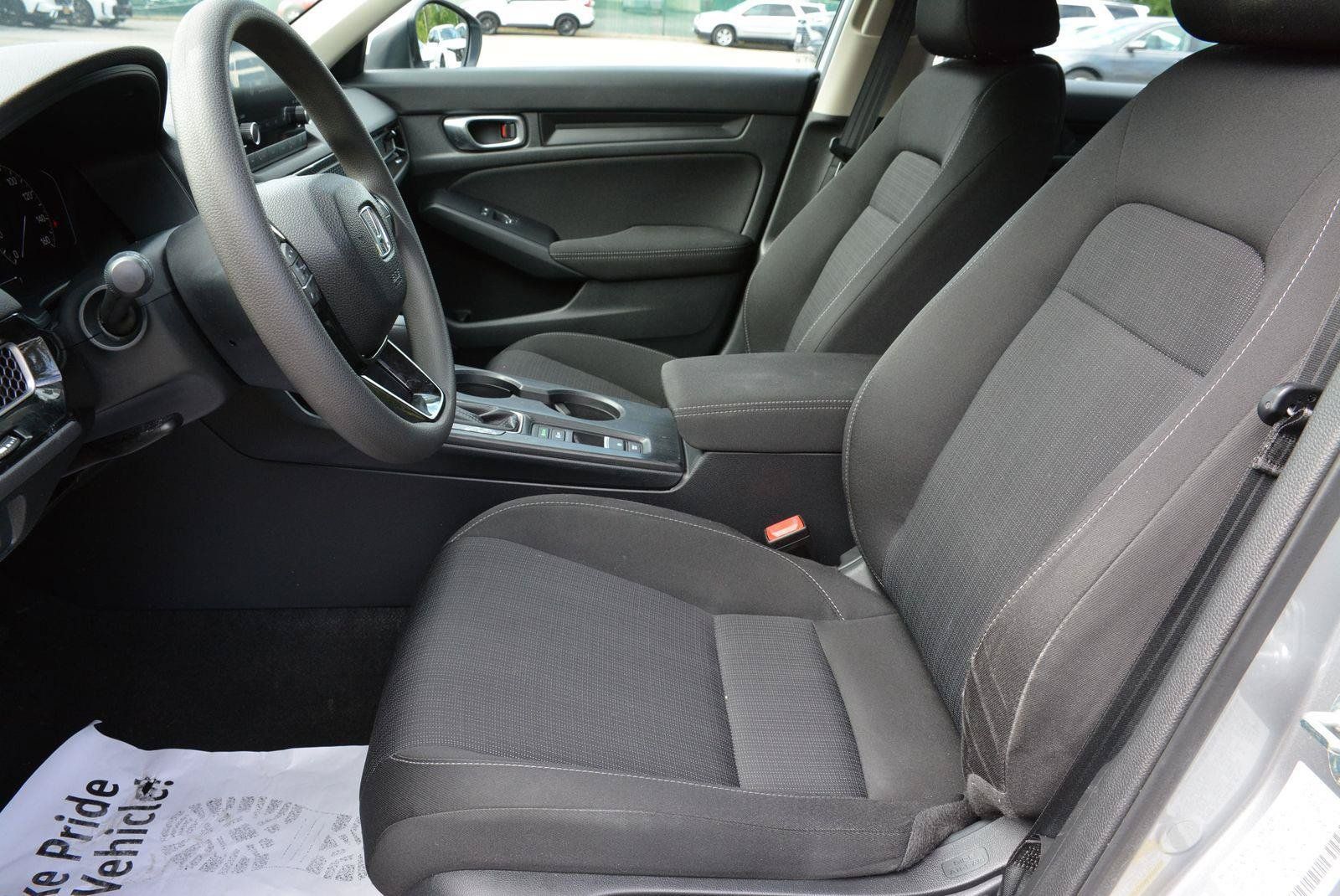 Used 2023 Honda Civic LX image 7