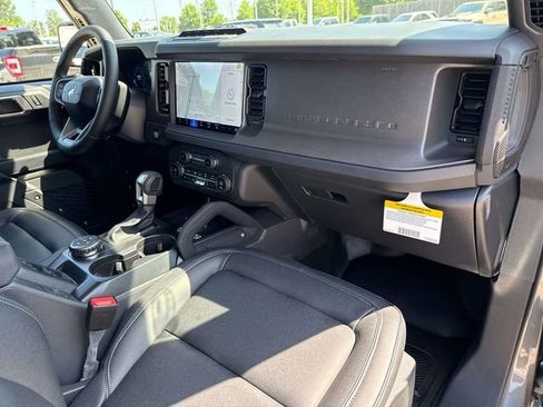 New 2026 Ford Bronco Badlands AWD/4WD image 16