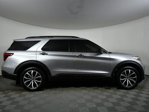 Used 2020 Ford Explorer ST w/ Premium Technology Package image 15