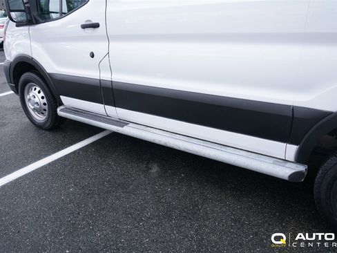 Used 2023 Ford Transit 250 Low Roof AWD w/ Exterior Upgrade Package image 13