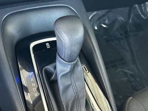 Certified 2024 Toyota Corolla LE image 25