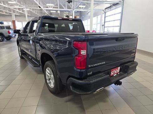 Used 2023 Chevrolet Silverado 1500 RST w/ Z71 Off-Road Package AWD/4WD image 3