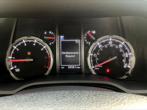 Used 2024 Toyota 4Runner TRD Sport image 23