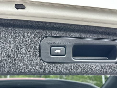 Used 2023 Honda Odyssey EX-L image 34