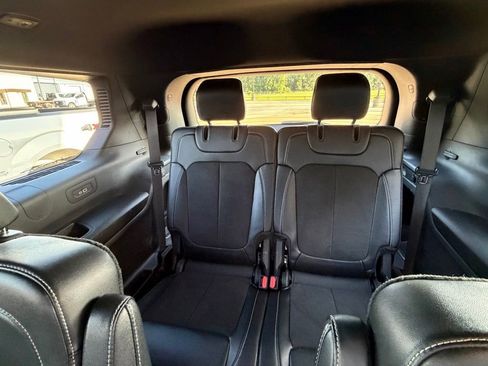 Used 2023 Jeep Grand Cherokee L Laredo AWD/4WD image 16