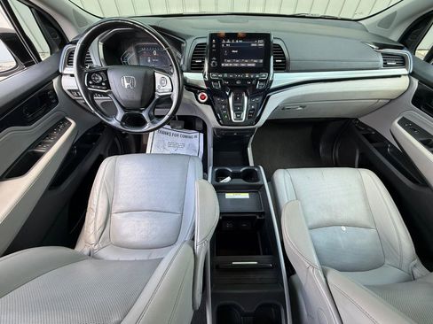Used 2018 Honda Odyssey Elite image 9