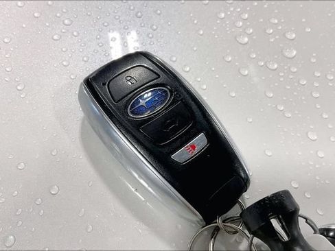Used 2023 Subaru Outback Limited AWD/4WD image 11