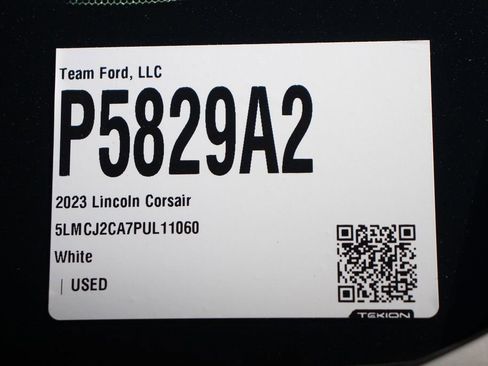 Certified 2023 Lincoln Corsair Reserve w/ Rear Removable Package Tray FWD image 25