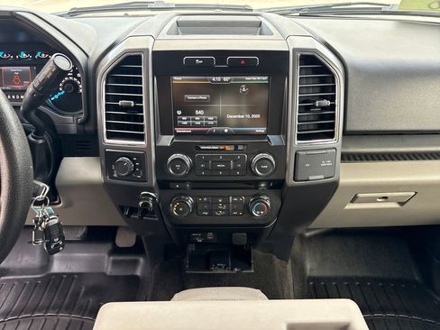 Used 2015 Ford F150 XLT w/ Equipment Group 302A Luxury image 24