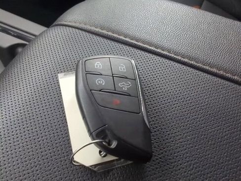 Used 2024 GMC Sierra 1500 AT4 AWD/4WD image 12