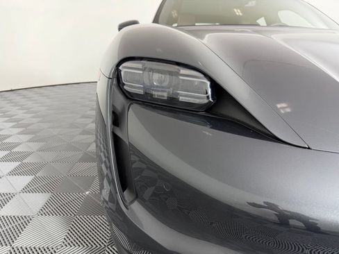 Certified 2022 Porsche Taycan RWD image 9
