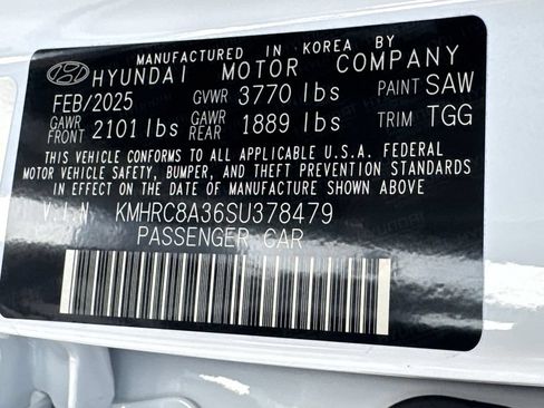 Used 2025 Hyundai Venue SEL FWD image 33