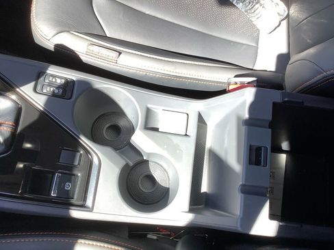 Certified 2025 Subaru Crosstrek 2.5i Limited w/ Crosstrek Mirror Package image 23