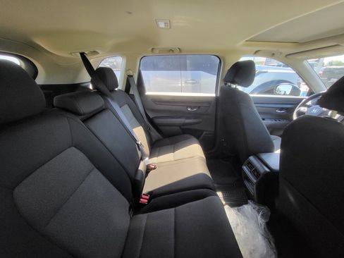 Used 2024 Honda CR-V EX image 9
