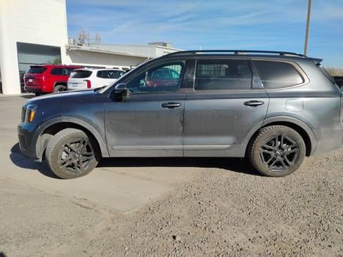 Used 2023 Kia Telluride SX X-Line image 2