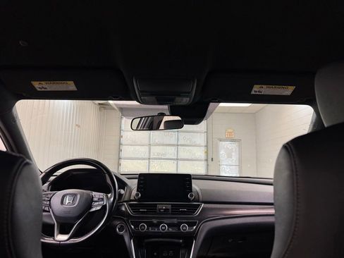 Used 2022 Honda Accord Sport image 19