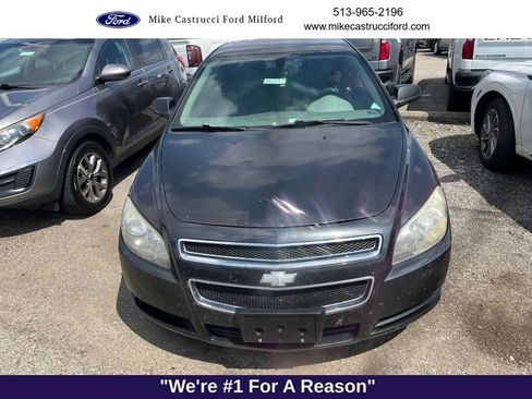 Used 2011 Chevrolet Malibu LS FWD image 2