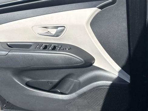 Used 2024 Hyundai Tucson SEL FWD image 23