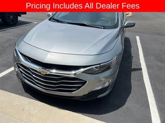 Used 2025 Chevrolet Malibu LT FWD video 1
