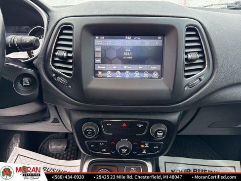 Used 2021 Jeep Compass Latitude w/ Sun and Sound Group image 19