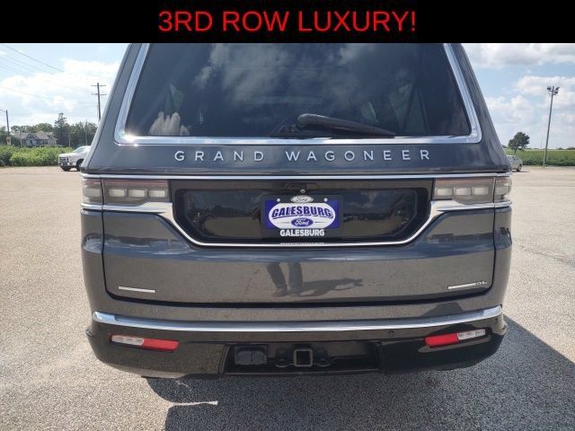 Used 2023 Jeep Grand Wagoneer L Series II AWD/4WD image 4