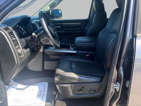 Used 2014 RAM 1500 Sport RWD image 7