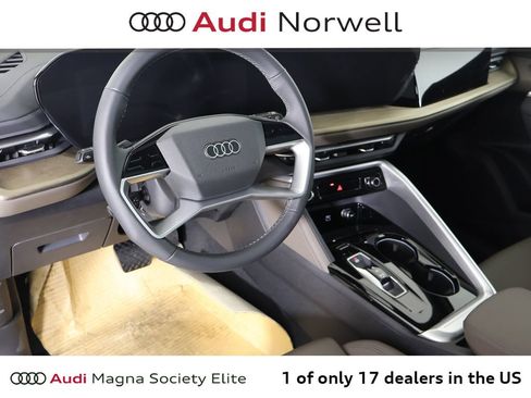 New 2025 Audi Q5 Premium Plus image 2