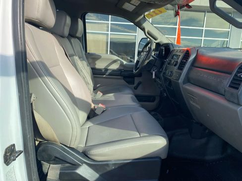 Used 2019 Ford F350 XL image 21