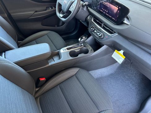 New 2026 Buick Envista Sport Touring FWD image 16
