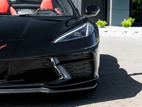 Used 2023 Chevrolet Corvette Stingray Preferred Conv w/ Battery Protection Package RWD image 11