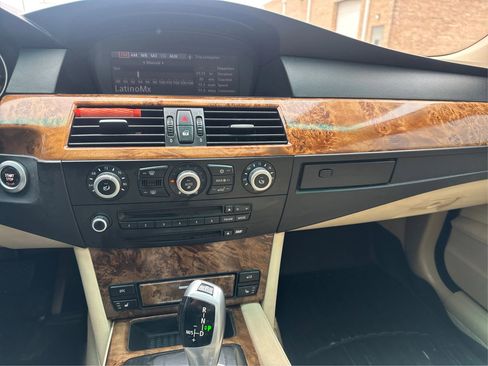 Used 2008 BMW 535xi Sedan AWD/4WD image 19