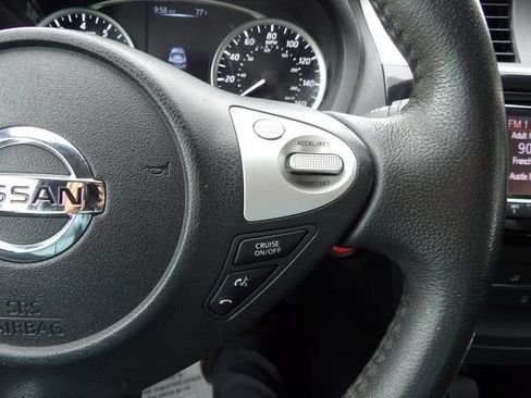 Used 2017 Nissan Sentra SV FWD image 21