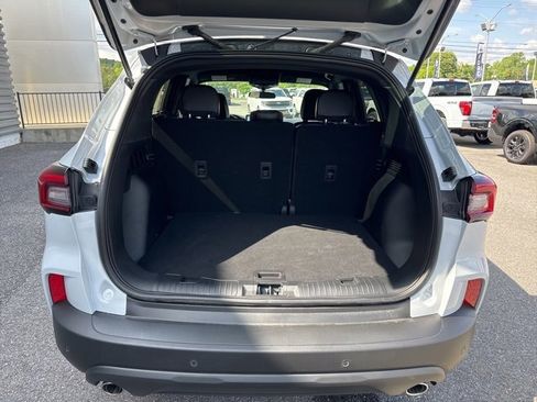 New 2025 Ford Escape ST-Line w/ Equipment Group 301A image 31