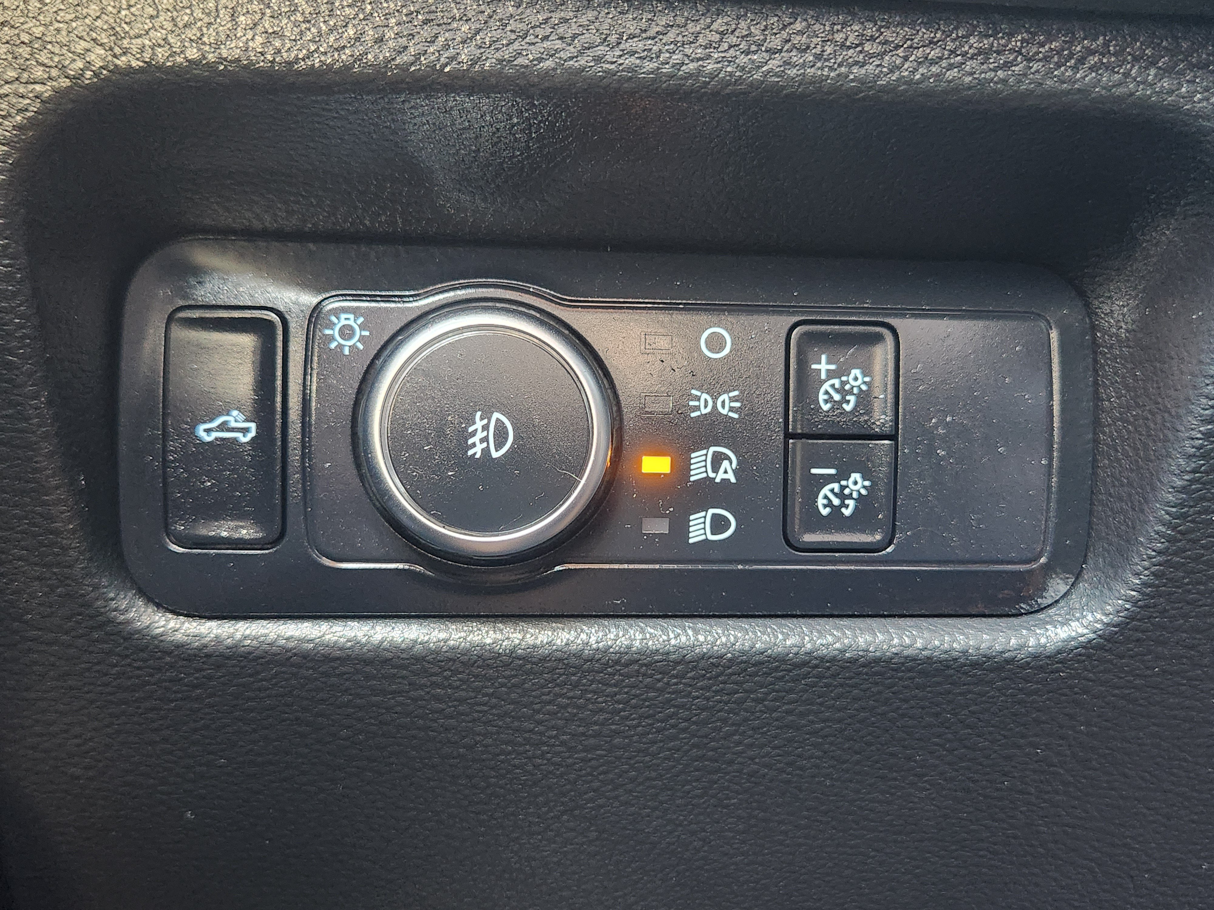 Used 2025 Ford Ranger XLT w/ Equipment Group 301A High RWD image 16