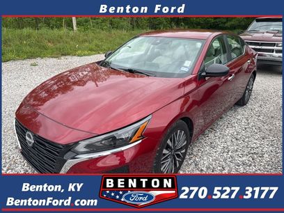 Used 2025 Nissan Altima 2.5 SV