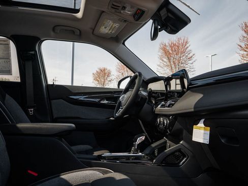 New 2026 Chevrolet TrailBlazer LT AWD/4WD image 11