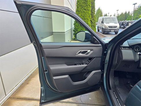 New 2026 Land Rover Range Rover Velar S image 22