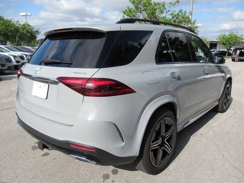 Used 2024 Mercedes-Benz GLE 450 4MATIC image 7