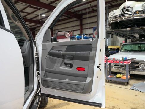 Used 2007 Dodge Ram 2500 Truck SLT w/ Quad Cab Big Horn Value Group image 40