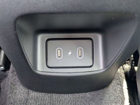 Used 2025 Hyundai Elantra Hybrid FWD image 13