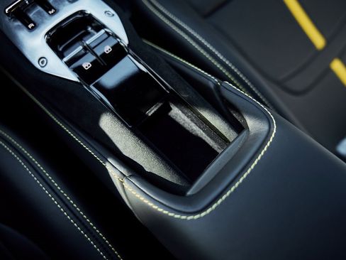 Used 2023 Ferrari SF90 Stradale image 50