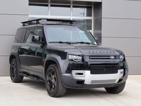 Certified 2025 Land Rover Defender 110 S AWD/4WD image 3