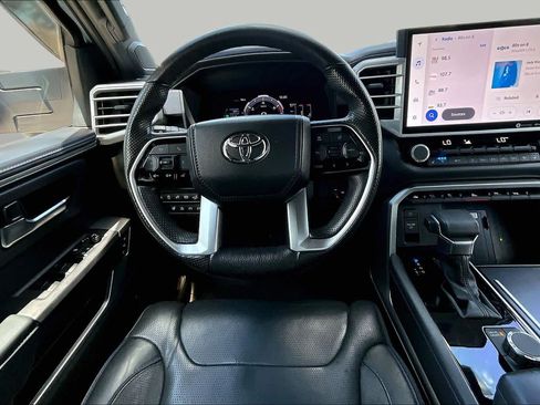 Used 2022 Toyota Tundra Platinum w/ Advanced Package RWD image 6