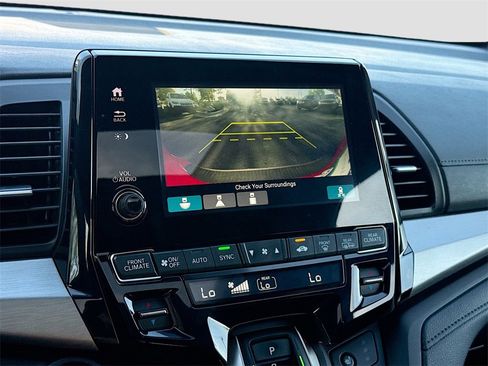 Used 2023 Honda Odyssey Sport image 13
