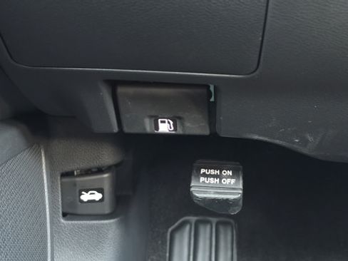 Certified 2025 Nissan Altima 2.5 S FWD image 14