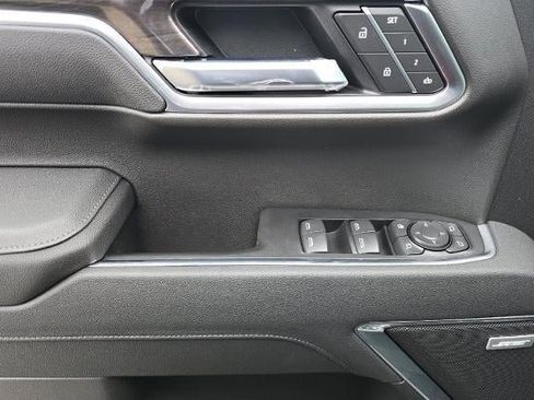 New 2026 Chevrolet Silverado 1500 LTZ w/ LTZ Premium Package image 10
