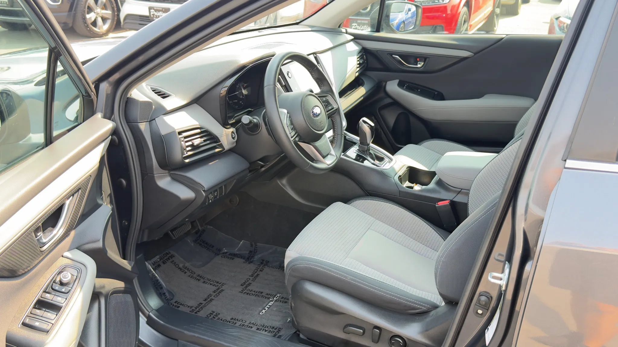 Used 2024 Subaru Outback Premium AWD/4WD image 10