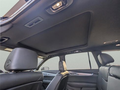 Used 2023 Cadillac XT6 Luxury image 20